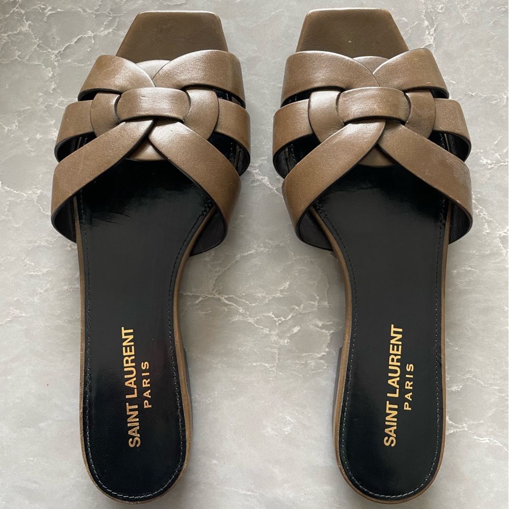 YSL/ Saint Laurent Tribute Mules in Smooth Leather